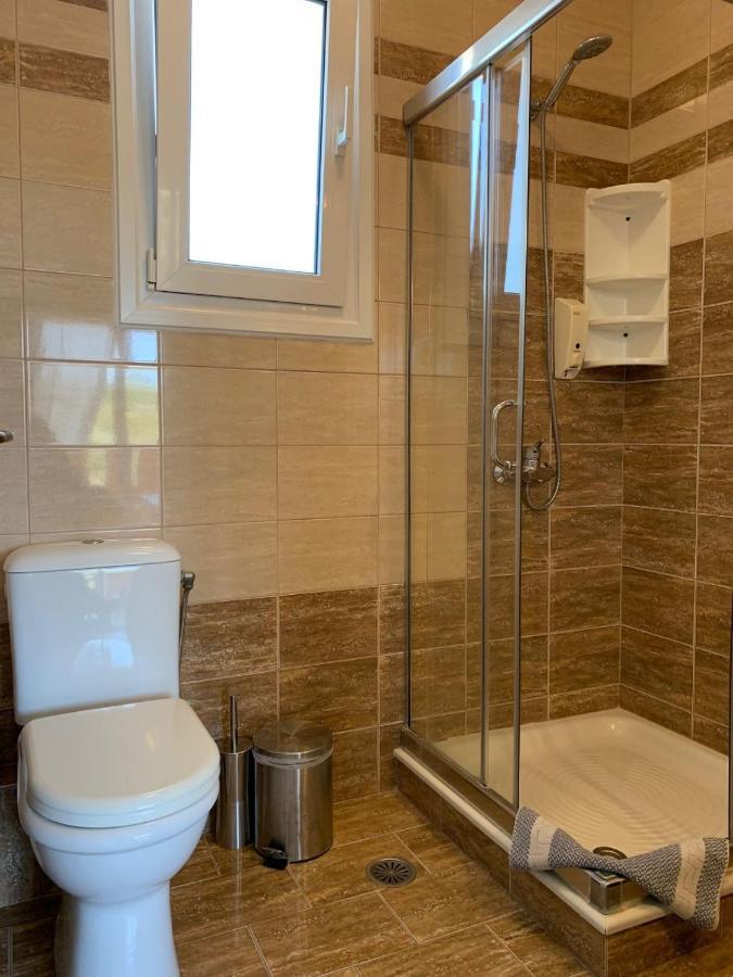 Yolanda Studios Paralia Agias Foteinis Екстериор снимка